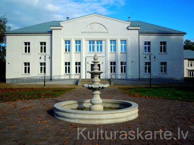 Kultūras nams pēc rekonstrukcijas 2015.g.